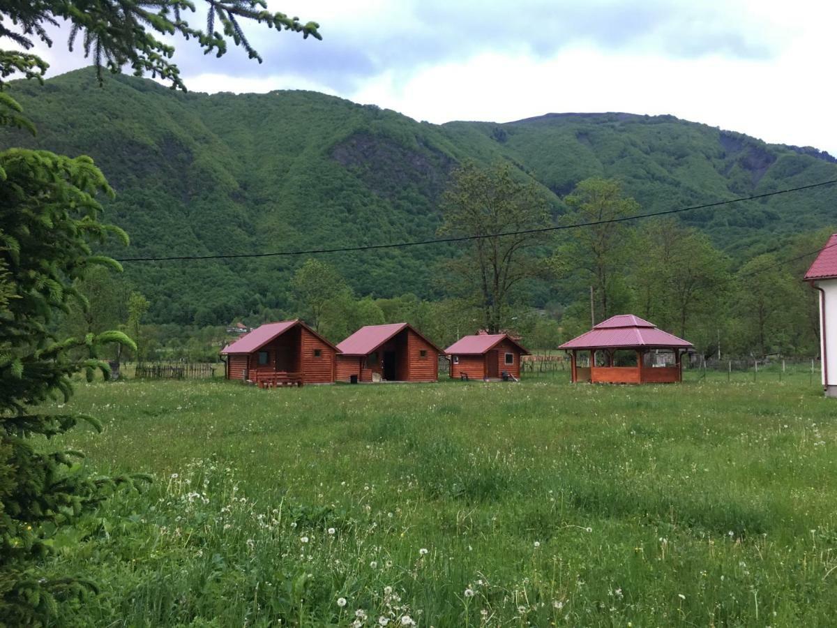 Bungalows-Oaza Vuthaj Εξωτερικό φωτογραφία